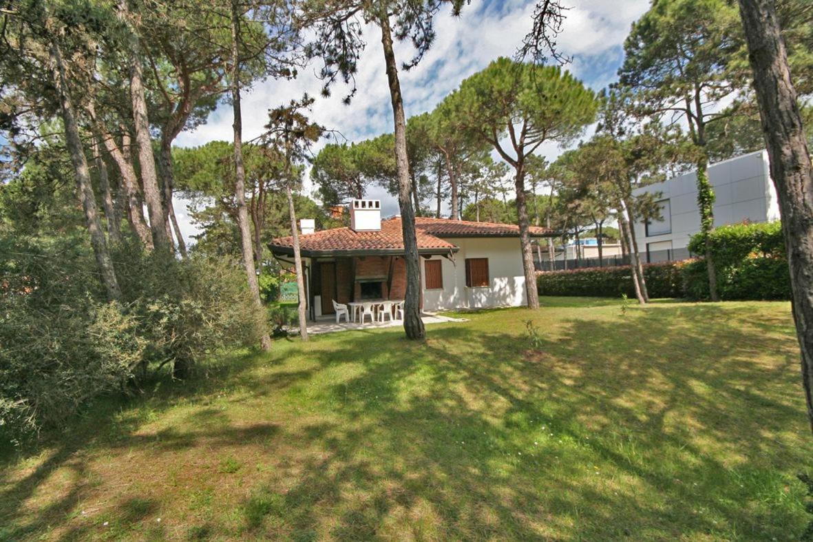 Ba - Villa Lucy - Single Villa - Lignano Sabbiadoro Eksteriør bilde