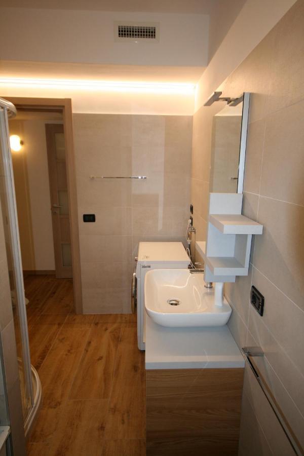 Ba - Villa Lucy - Single Villa - Lignano Sabbiadoro Eksteriør bilde